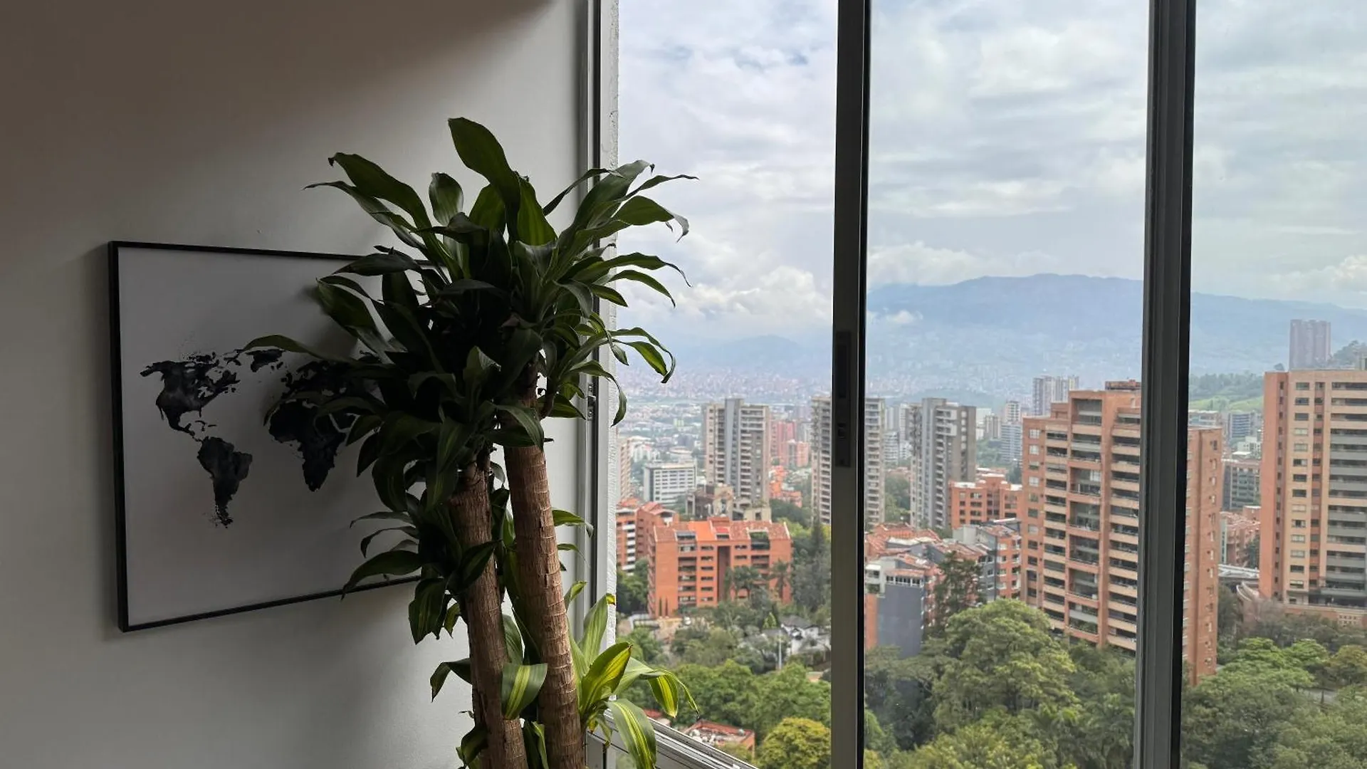 Apartamento Espectacular Apt Moderno En El Poblado By Hoost Medellín 0*,  Colombia