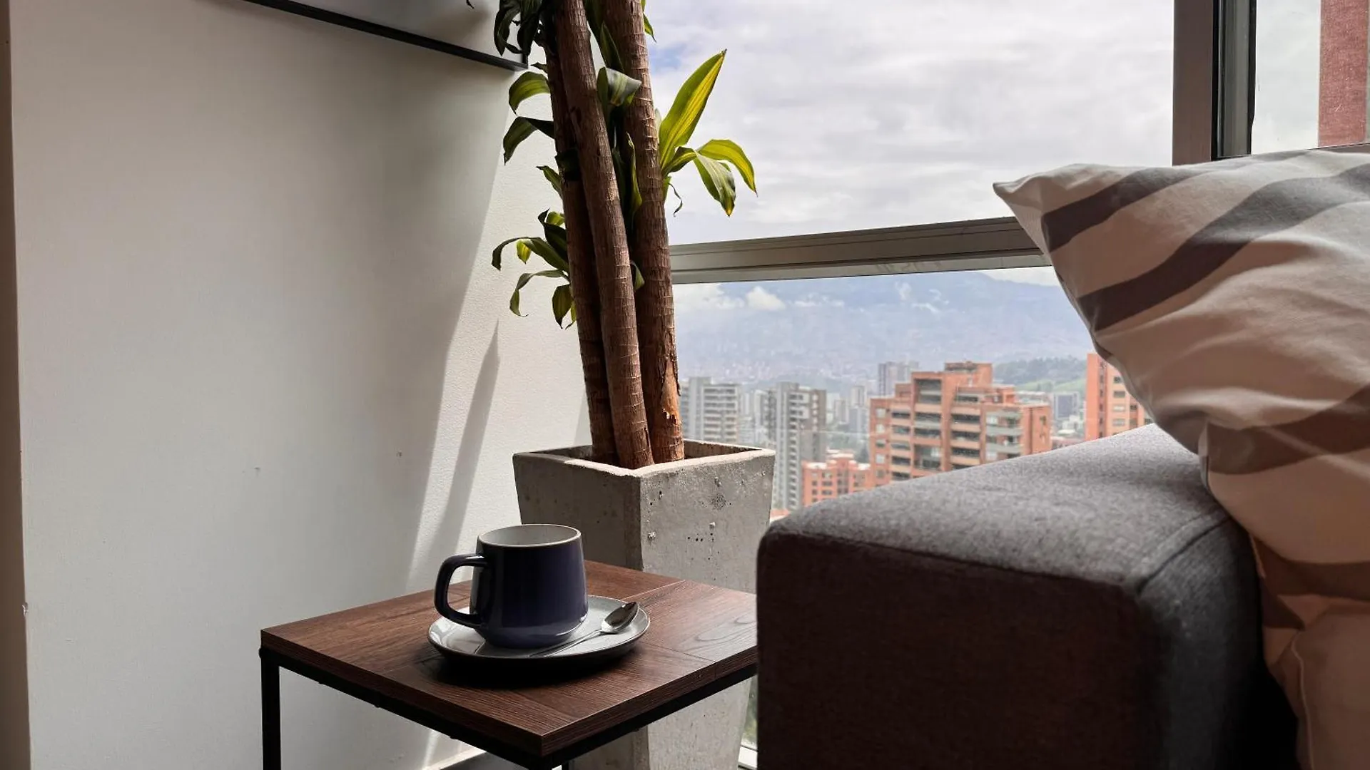 Apartamento Espectacular Apt Moderno En El Poblado By Hoost Medellín